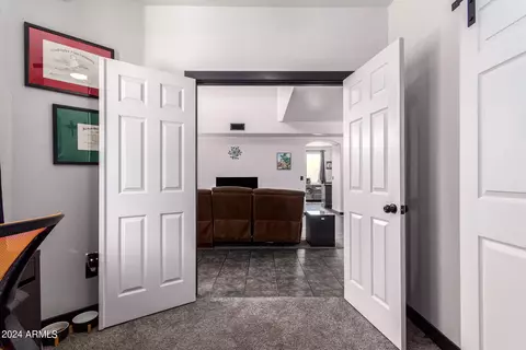 1305 E Cathedral Rock Dr, Phoenix, AZ 85048 photo 11