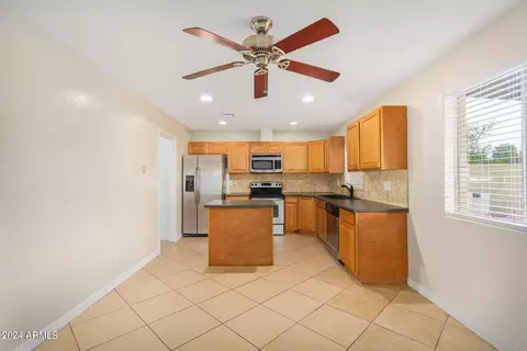 Kitchen - 2093 E Carson Dr, Tempe, AZ 85282 photo 1 of 4