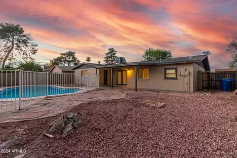 Exterior - 2093 E Carson Dr, Tempe, AZ 85282 photo 8 of 20