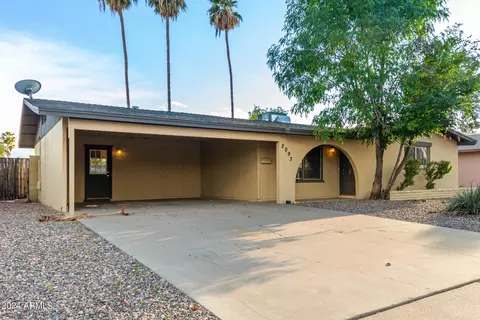 Exterior - 2093 E Carson Dr, Tempe, AZ 85282 photo 14 of 20