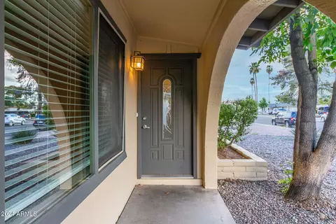 Exterior - 2093 E Carson Dr, Tempe, AZ 85282 photo 15 of 20
