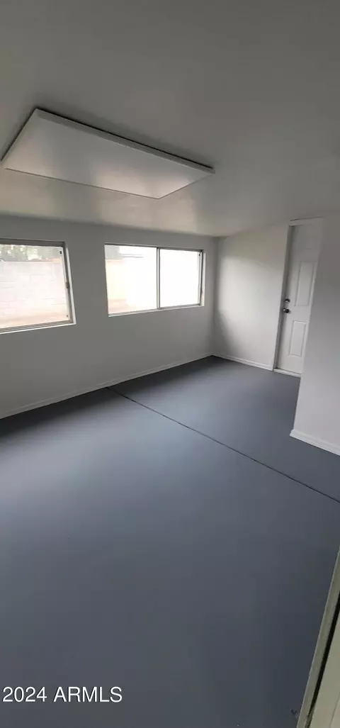 Entry Way - 6344 W Berkeley Rd, Phoenix, AZ 85035 photo 9 of 10