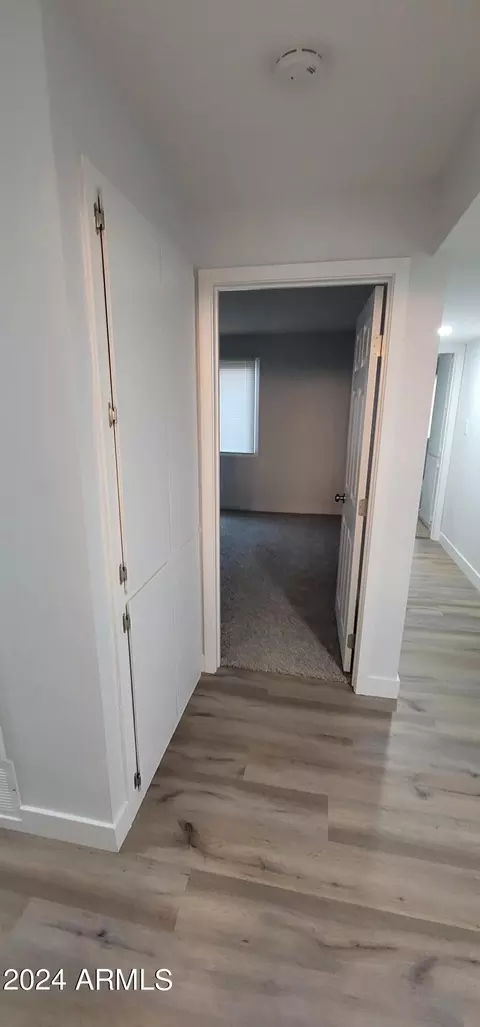 Entry Way - 6344 W Berkeley Rd, Phoenix, AZ 85035 photo 5 of 10