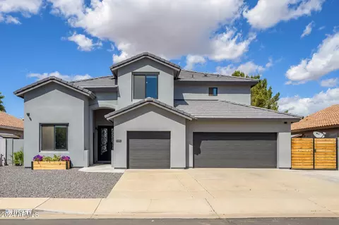 10850 W Carlota Ln, Sun City, AZ 85373