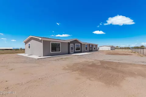 8534 N Diffin Rd, Florence, AZ 85132 photo 2