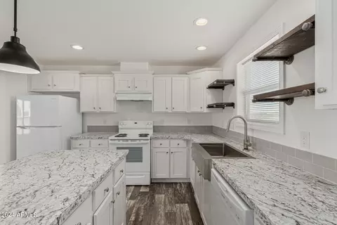 8438 N Diffin Rd, Florence, AZ 85132 photo 6
