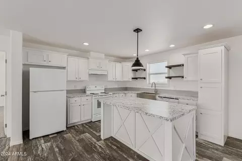 8438 N Diffin Rd, Florence, AZ 85132 photo 5
