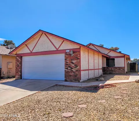 6411 W Desert Cove Ave, Glendale, AZ 85304