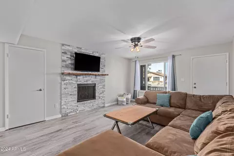 Living - 415 E Fordham Dr, Tempe, AZ 85283 photo 2 of 3