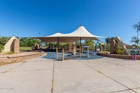 View/Area - 415 E Fordham Dr, Tempe, AZ 85283 photo 11 of 17