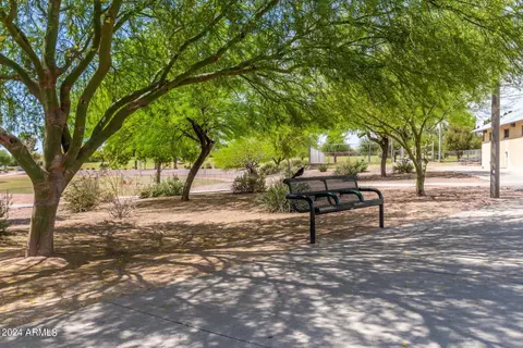 Exterior - 415 E Fordham Dr, Tempe, AZ 85283 photo 17 of 21