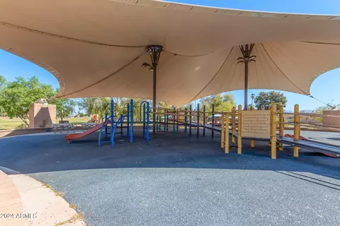 Exterior - 415 E Fordham Dr, Tempe, AZ 85283 photo 14 of 21