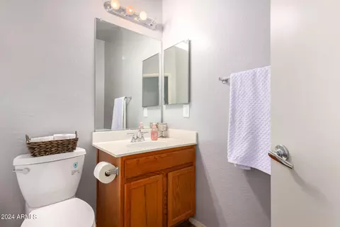 Bath - 2024 S Baldwin St #19, Mesa, AZ 85209 photo 2 of 6