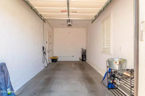Exterior - 918 E Boston St, Gilbert, AZ 85295 photo 7 of 21
