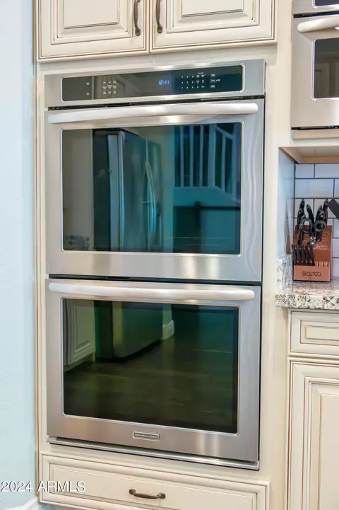 Kitchen - 918 E Boston St, Gilbert, AZ 85295 photo 10 of 15