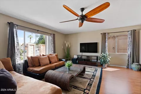 2317 E Concorda Dr, Tempe, AZ 85282 photo 7