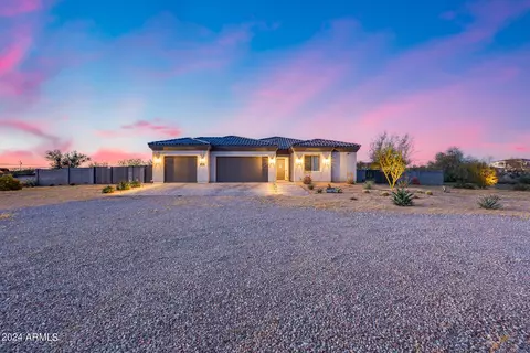 16272 W Peak Vw, Surprise, AZ 85387
