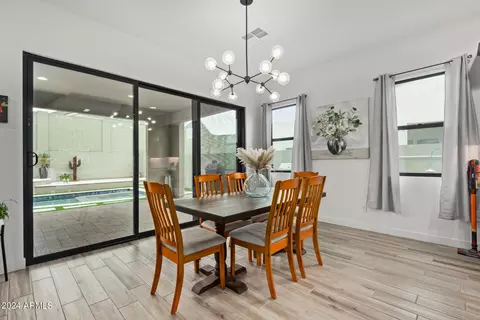 Dining - 909 E Buist Ave, Phoenix, AZ 85042 photo 1 of 1