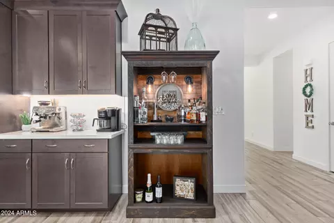 Kitchen - 909 E Buist Ave, Phoenix, AZ 85042 photo 5 of 5