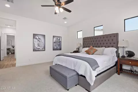 Bedroom - 909 E Buist Ave, Phoenix, AZ 85042 photo 3 of 9