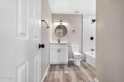 Bath - 3735 E Janice Way, Phoenix, AZ 85032 photo 1 of 3