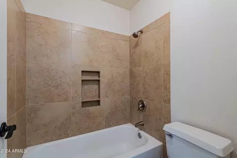 Bath - 2850 E Downing Cir, Mesa, AZ 85213 photo 3 of 3