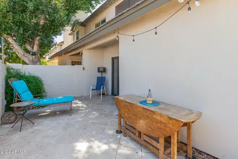Exterior - 1124 E Rose Ln #8, Phoenix, AZ 85014 photo 5 of 10