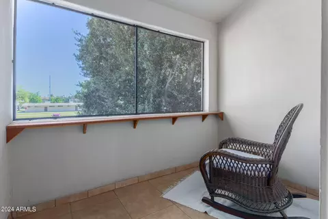 Bedroom - 1124 E Rose Ln #8, Phoenix, AZ 85014 photo 3 of 6