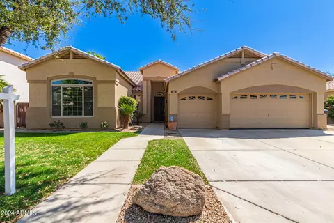 705 W Estrella Dr, Gilbert, AZ 85233