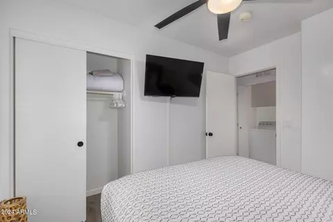 Bedroom - 2553 E Jasper Dr, Gilbert, AZ 85296 photo 4 of 7