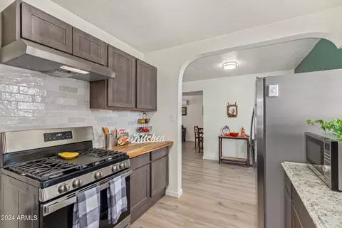 6139 N 27th Dr, Phoenix, AZ 85017 photo 14