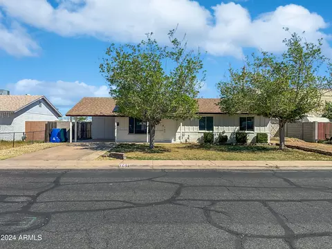 1438 W Crescent Ave, Mesa, AZ 85202