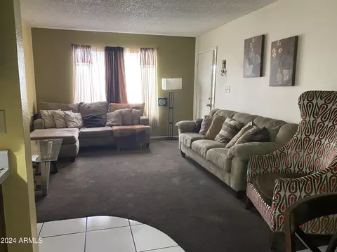 809 E 4th Pl, Mesa, AZ 85203 photo 2