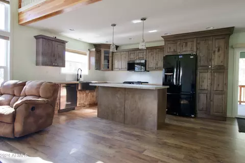 8913 W Lufkin Dr, Pine, AZ 85544 photo 6