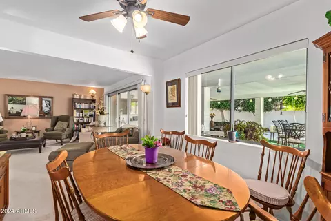 Dining - 2 E Calavar Rd, Phoenix, AZ 85022 photo 2 of 5