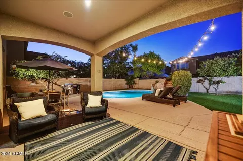 2860 E Palmdale Ln, Gilbert, AZ 85298 photo 32