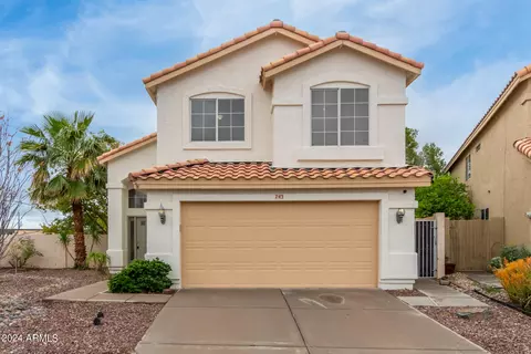 Exterior - 743 E Windsong Dr, Phoenix, AZ 85048 photo 2 of 10