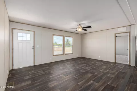 8586 N Diffin Rd, Florence, AZ 85132 photo 6