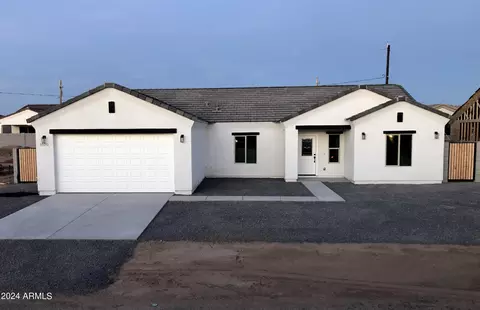 35051 N Palm Dr, San Tan Valley, AZ 85140