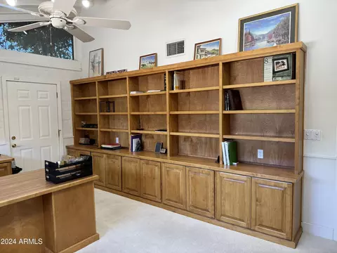 Living - 520 E Fairmont Dr, Tempe, AZ 85282 photo 10 of 11