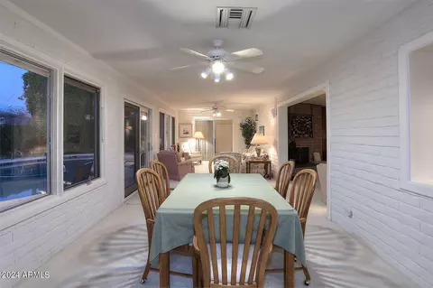 Dining - 520 E Fairmont Dr, Tempe, AZ 85282 photo 3 of 5