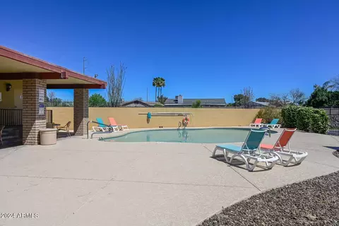 Exterior - 2543 E Wagoner Rd, Phoenix, AZ 85032 photo 10 of 16