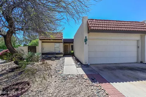 2543 E Wagoner Rd, Phoenix, AZ 85032