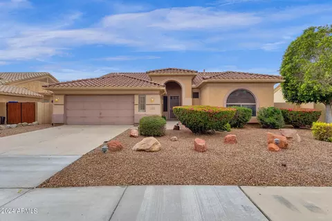 1372 W Longhorn Dr, Chandler, AZ 85286