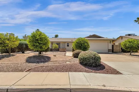 861 W Cheyenne Dr, Chandler, AZ 85225