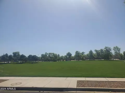 4643 S Calico Rd, Gilbert, AZ 85297 photo 6