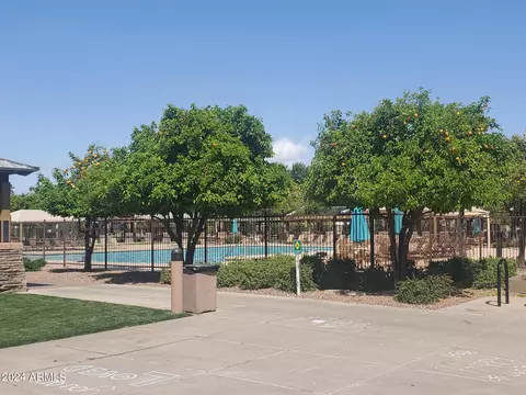 4643 S Calico Rd, Gilbert, AZ 85297 photo 3