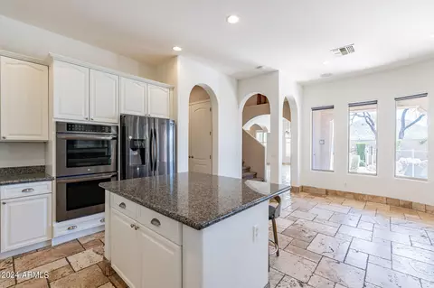 Kitchen - 2901 W Caravaggio Ln, Phoenix, AZ 85086 photo 2 of 6