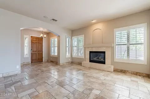 Living - 2901 W Caravaggio Ln, Phoenix, AZ 85086 photo 2 of 10