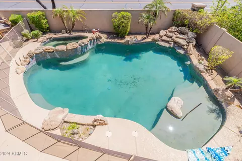 Exterior - 2901 W Caravaggio Ln, Phoenix, AZ 85086 photo 13 of 21
